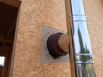 Profesionální montáž našeho komínu